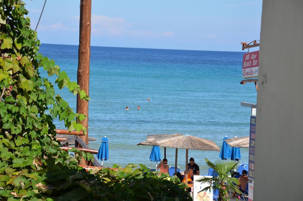 Chrisi Akti Hotel Skala Potamia  Exteriör bild